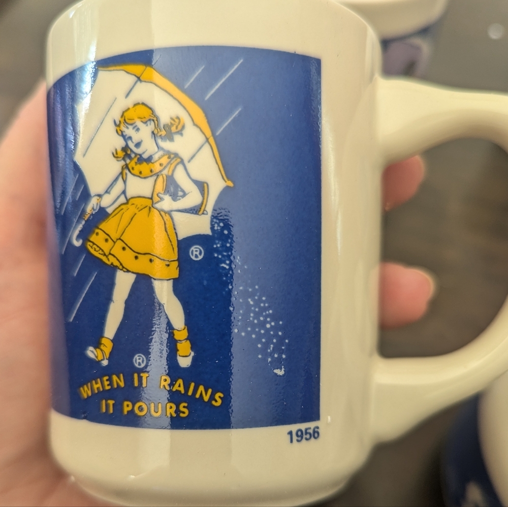 Vintage Morton's Salt Girl Set - Picture 7 of 10